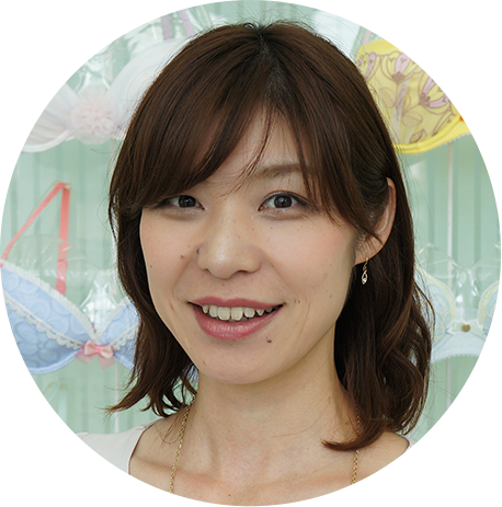 艸川　康代さん