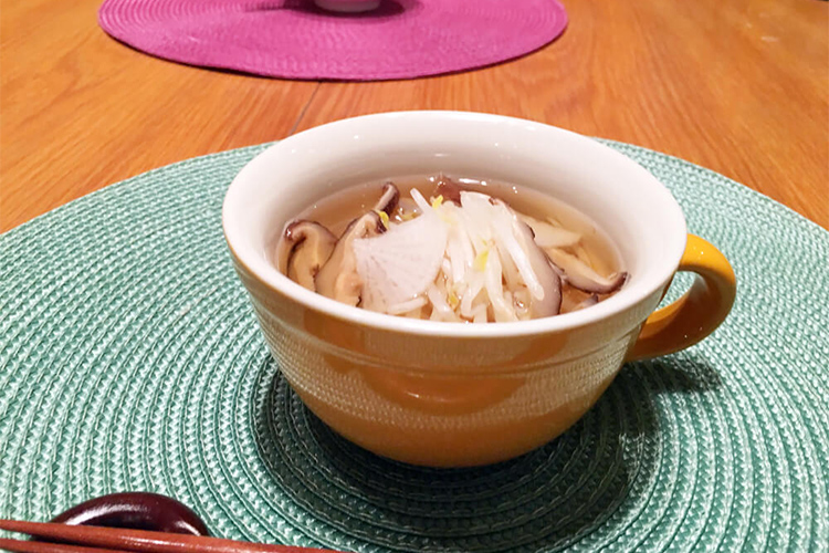 大根ともやしの特製スープ