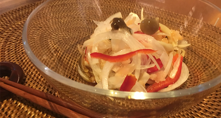 玉葱の香りサラダ