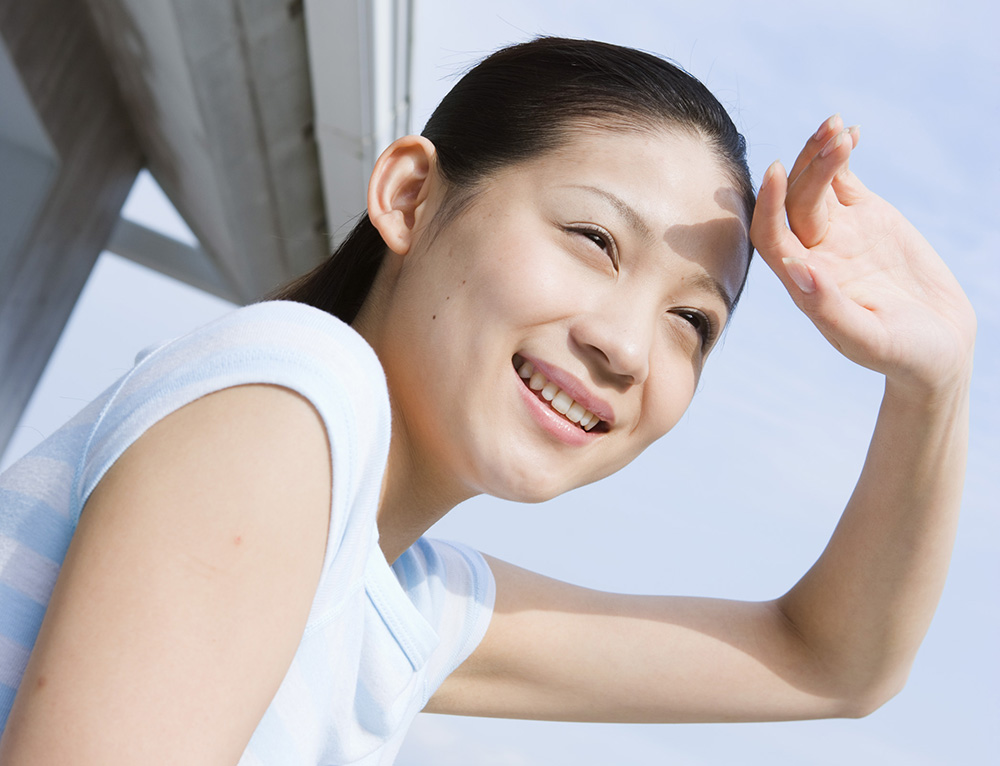 もう鏡を見ても「ハッ」としない！３０歳以上なら必見の「ほうれい線」対策！！