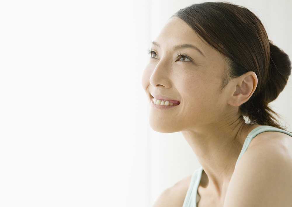 もう鏡を見ても「ハッ」としない！３０歳以上なら必見の「ほうれい線」対策！！